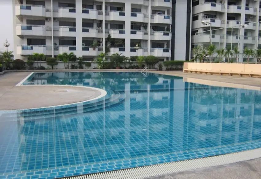 ขาย คอนโดบางนา คอมเพล็กซ์ 3 ห้องนอน 3 ห้องน้ำ ขนาด 189.97 ตร.ม. ย่านบางนา 7