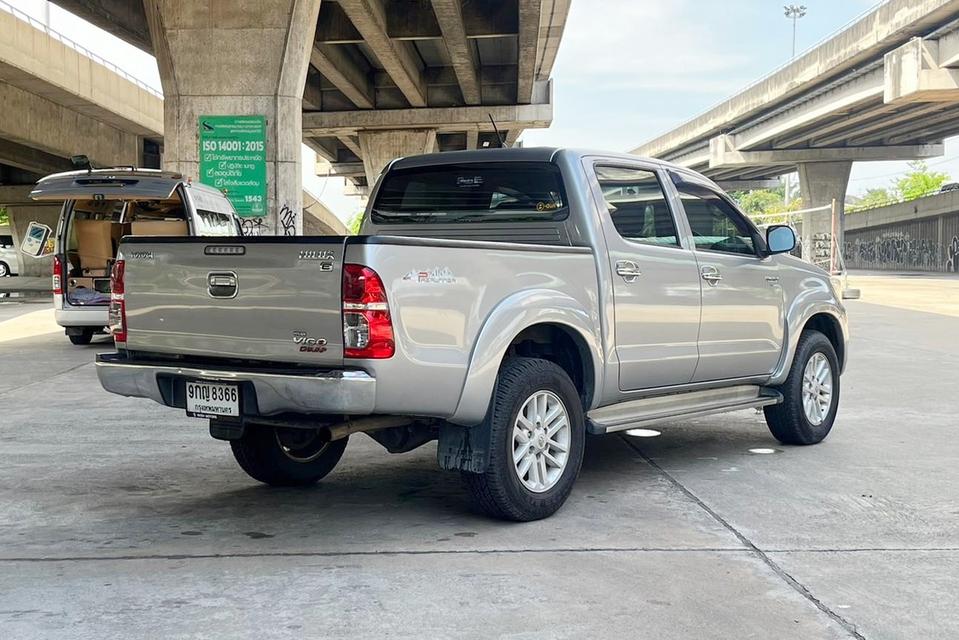 Toyota Hilux VIGO Champ Double Cab 2.5 E Prerunner AT ปี 2015 2