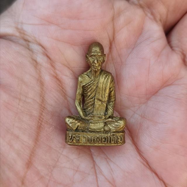 รูปหล่อ​ หลวงพ่อ​เดิม​ วัด​หนอง​โพ​