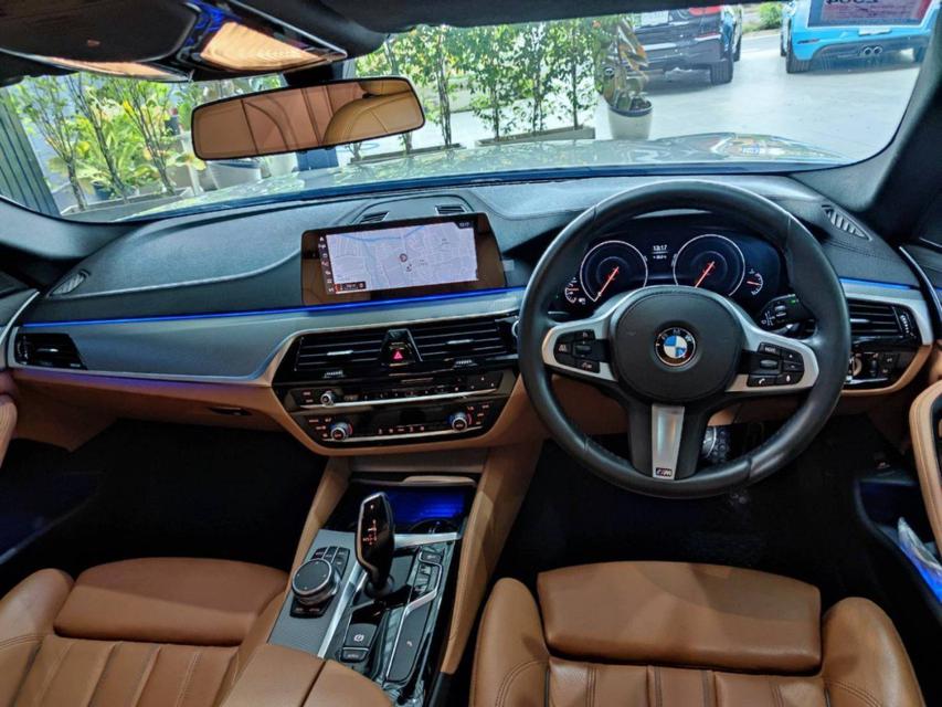 2020 BMW​ SERIES5​ 520D​ M​ SPORT​ TWIN​ POWER​ TURBO​ G30 6