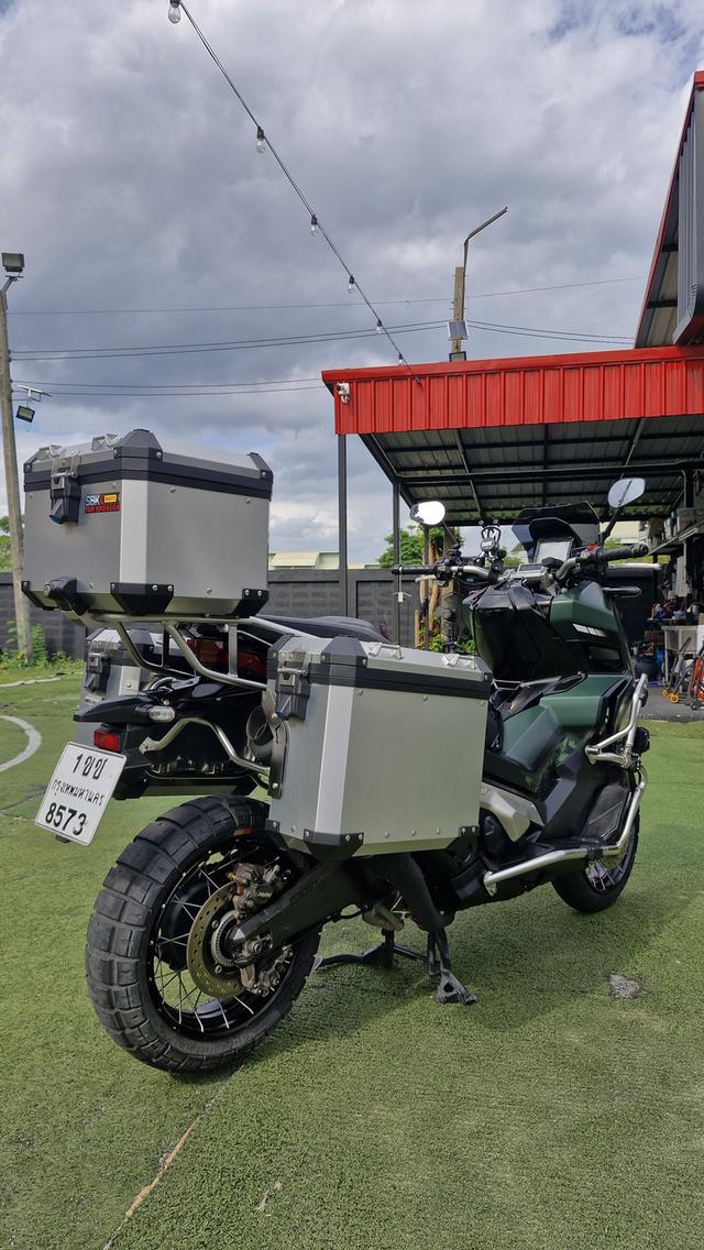 Honda X-adv 7