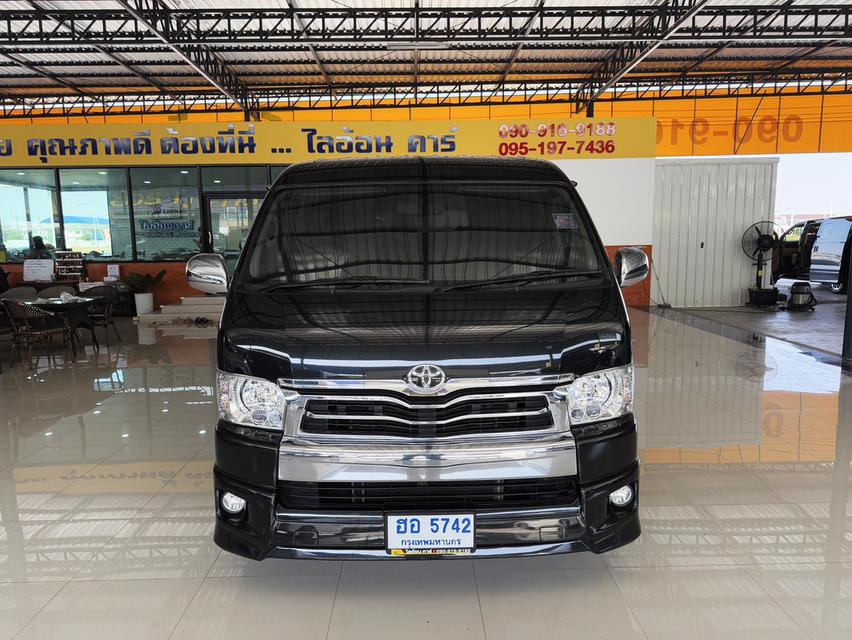 Toyota Ventury 3.0 V (ปี 2018) Wagon AT 2