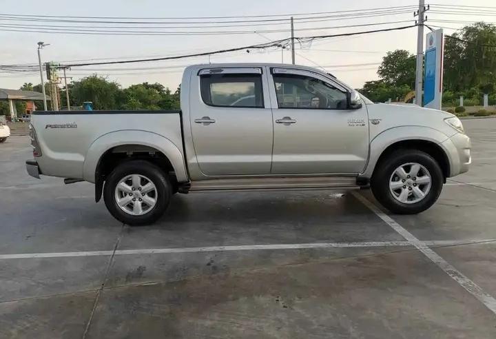 Toyota Hilux Vigo มือสอง 4