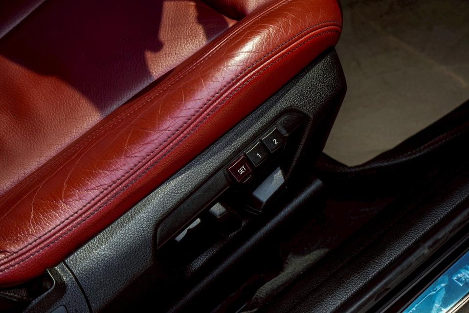 BMW 320d GT Sport F34 AT 2015 รูปที่ 15