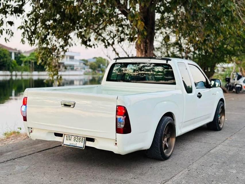 ขาย Isuzu D-Max Cab 2.5 ปี 2011 สีขาว 4