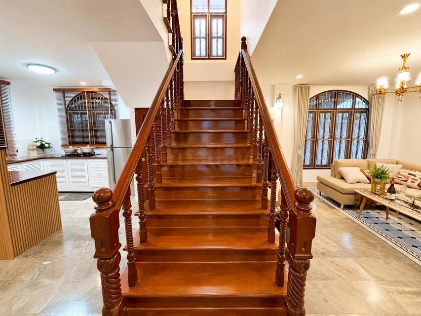 For Rent — Newly Renovated Pool Villa near Mabprachan Lake, PattayaSpacious pool villa for rent near Mabprachan Lake, newly renovated 3 bedroom 3 bath 8