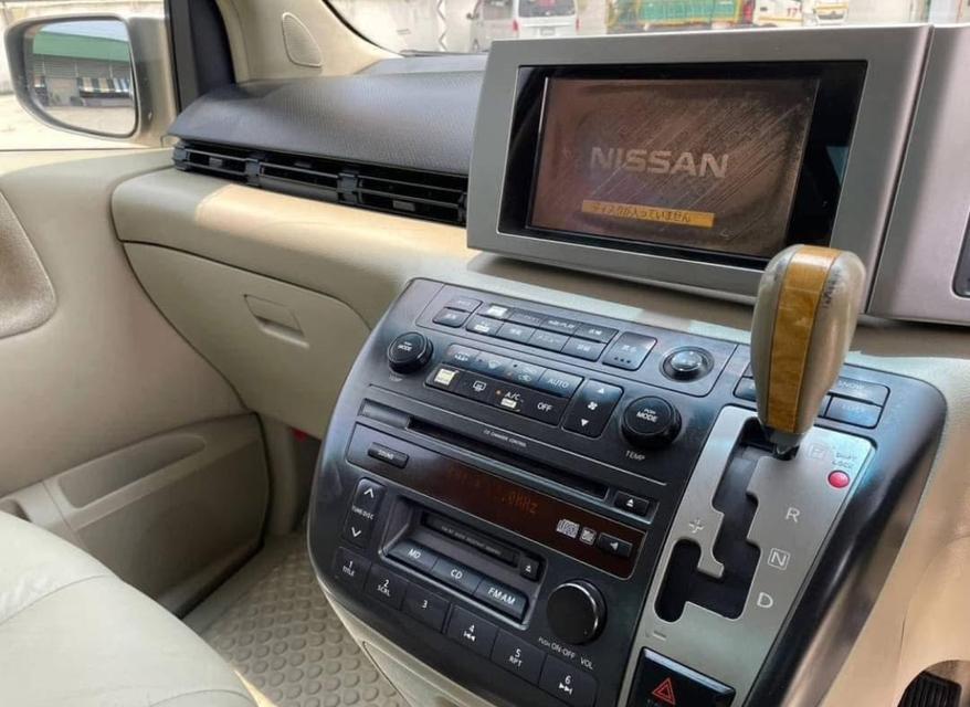 ขายรถมือ 2 Nissan Elgrand ปี 2004 6