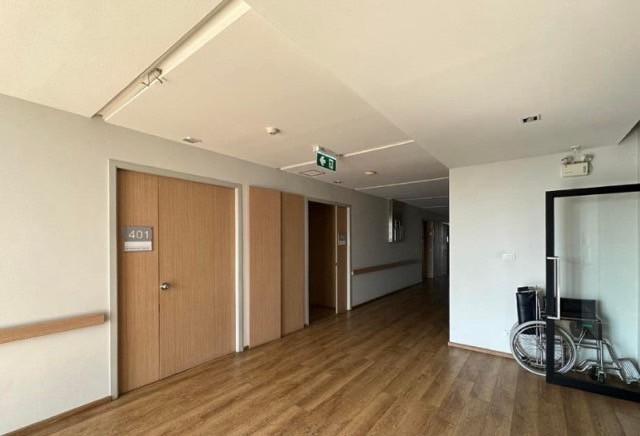 ให้เช่าพื้นที่โรงพยาบาลศิริน Serene Hospital ชั้น4 ขนาด 380 ตร.ม. ซอยกรุงเทพกรีฑา 8 ใกล้โรงเรียนนานาชาติ เหมาะสำหรับทำคลินิกเสริมความงาม  2