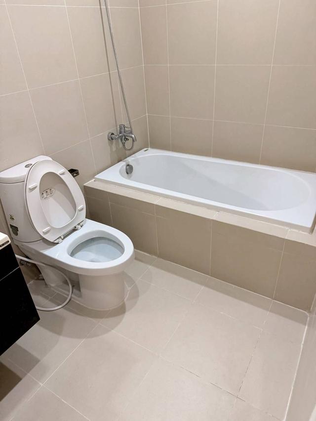 Noble Reflex Phaholyothin 10