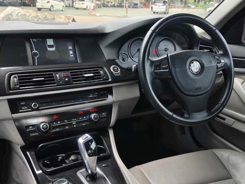 รหัสรถ WMT53 BMW 523i ปี 2014 9