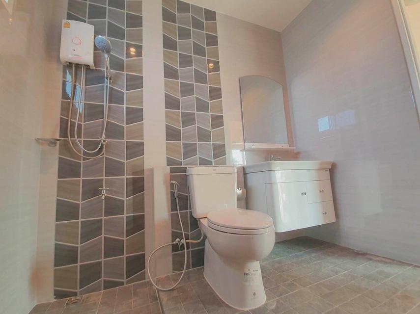 🌟 คุ้มสุด! บ้านเดี่ยวพื้นที่กว้าง 81 ตรว. 2.99 ล้านบาท พร้อมโอน นัดชมบ้านได้เลย ✅ 5