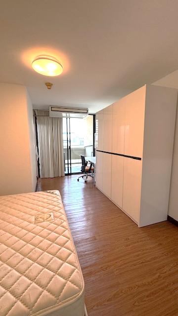 ขายคอนโดหรู City Lake Condominium สุขุมวิท 16 7