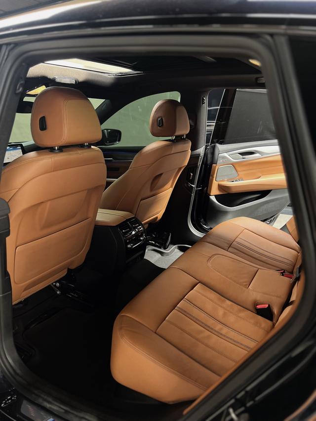 BMW 630i GT M Sport 9