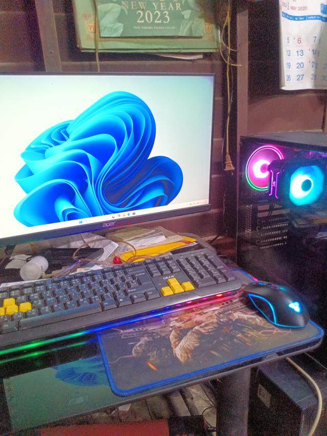 คอมยกชุด Ryzen3 4300ge ram16 m.2 128 hdd320 VGaVega6