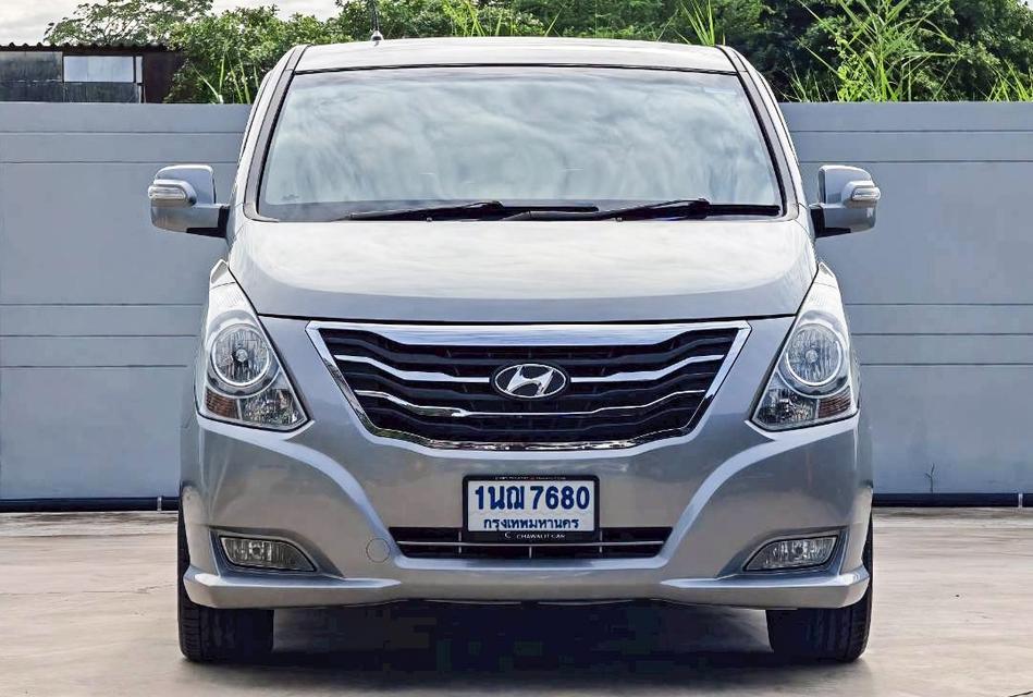 2014 HYUNDAI H-1 2.5 DELUXE