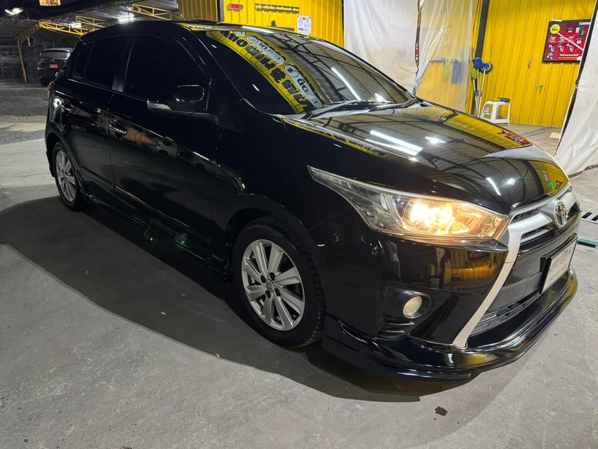 Toyota Yaris 2014 สีดำ 5