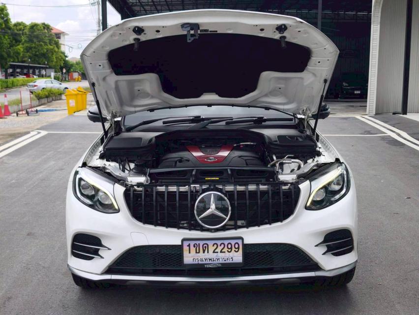รหัสรถ CBL2299 2022 BENZ GLC 43 COUPE 4MATIC สีขาว