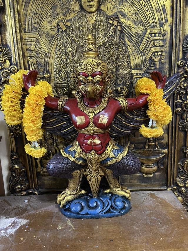 พญาครุฑตั้งโต๊ะใหญ่ ขนาด85ซม ครุฑตั้งโต๊ะบูชา