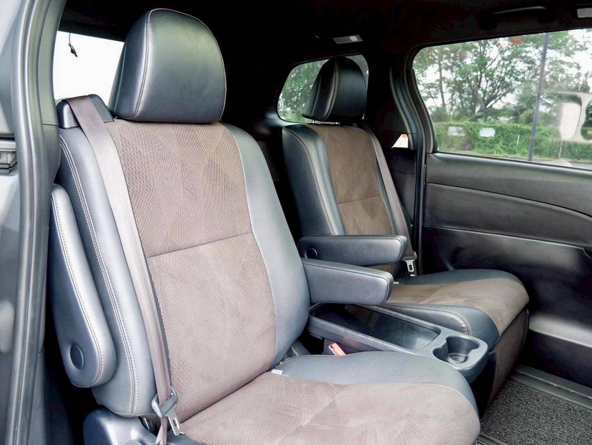 รหัสรถ PR2000 + Toyota Estima Aerus E-Four Hybrid โฉม Minorchnage ปี 2017 18