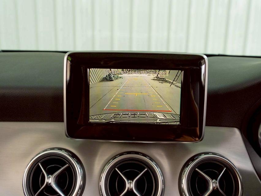 ขาย Benz Gla200 1.6Urban ปี14 9