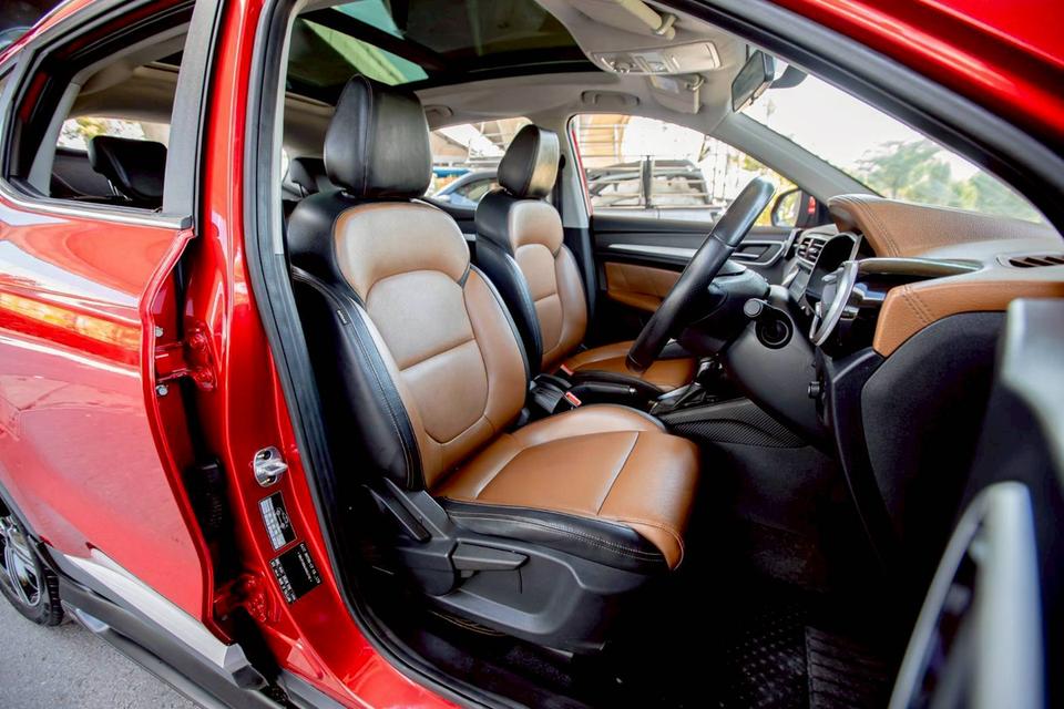 MG ZS 1.5 X ปี 2018 สีแดง มือเดียวป้ายแดง 10