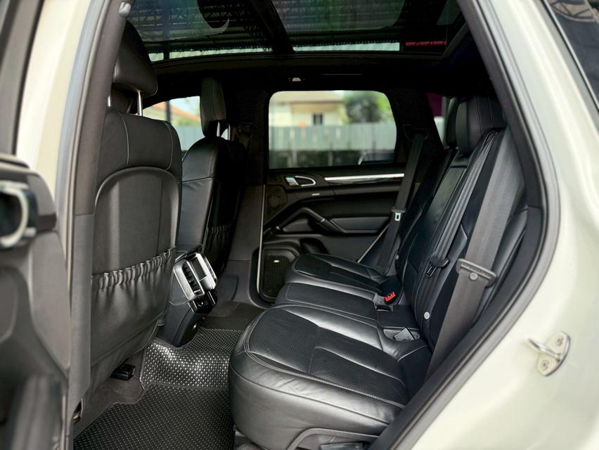 Porsche Cayenne 3.0S Hybrid ปี12 15