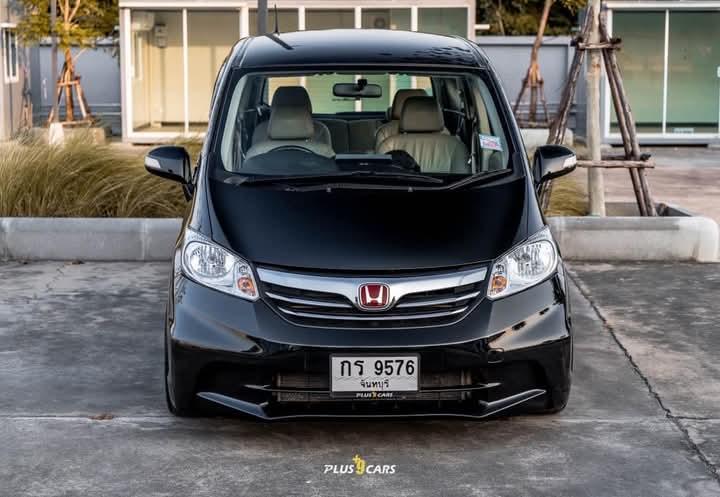 HONDA FREED 2014 สวยมาก 3