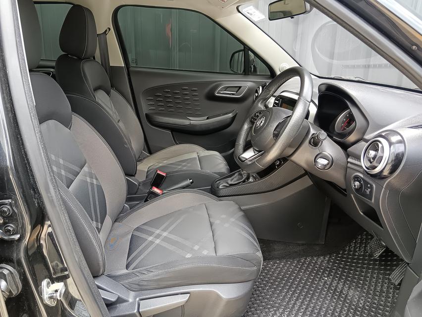 MG3 1.5x Sunroof ปี2019 10