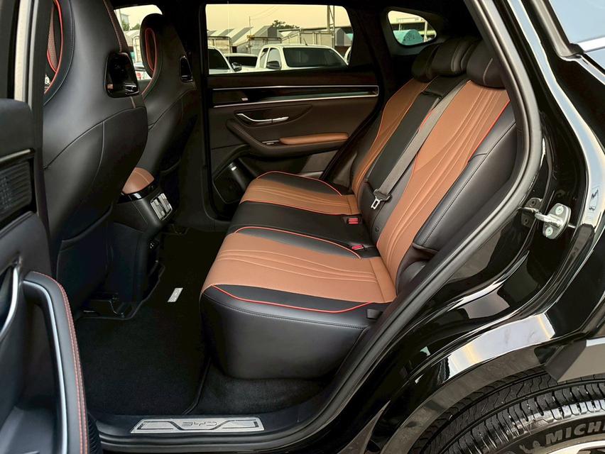 BYD Sealion 6 DM-i Premium  ปี 2024 สีดำ ไมล์ 17,xxx km 9