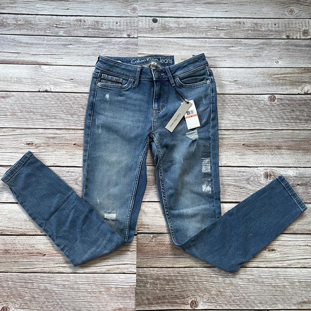 กางเกงยีนส์สกินนี่ป้ายห้อย Calvin Klein