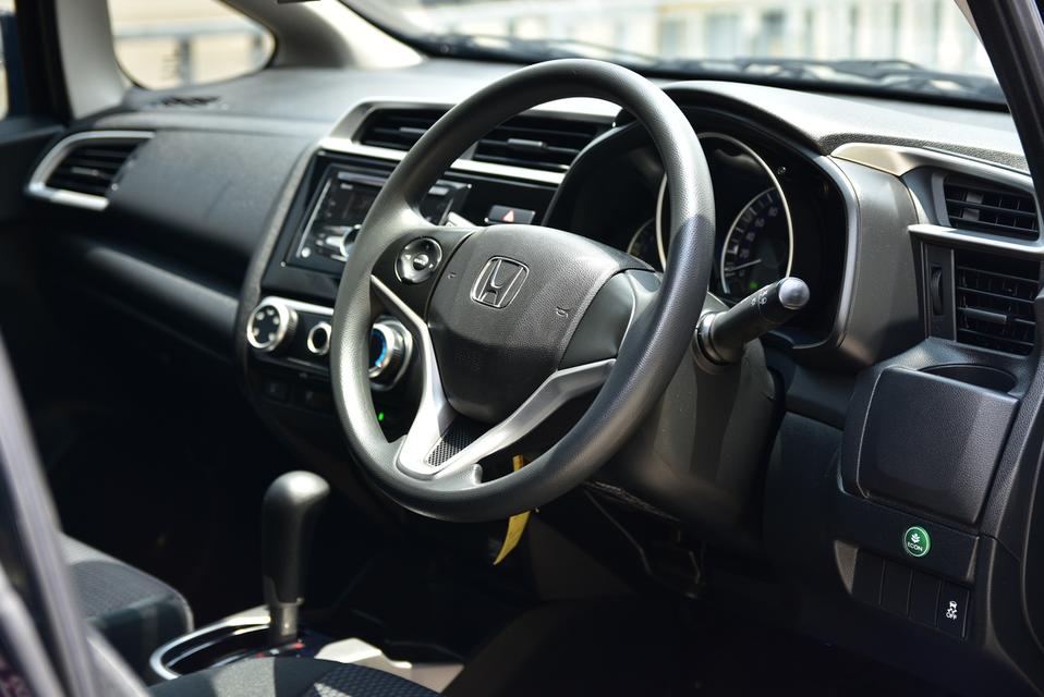 2023 HONDA JAZZ 1.5V AUTO รูปที่ 12