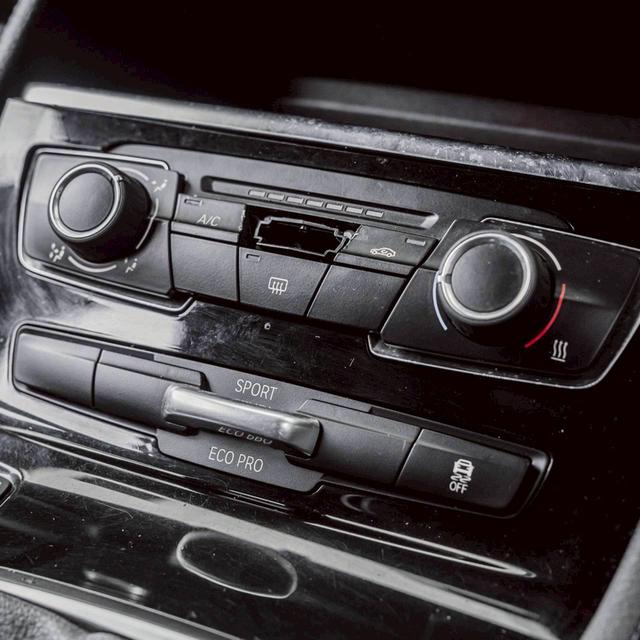 รหัสรถ 67GG3024 2015 BMW 218i Active Tourer M-Sport F45 10