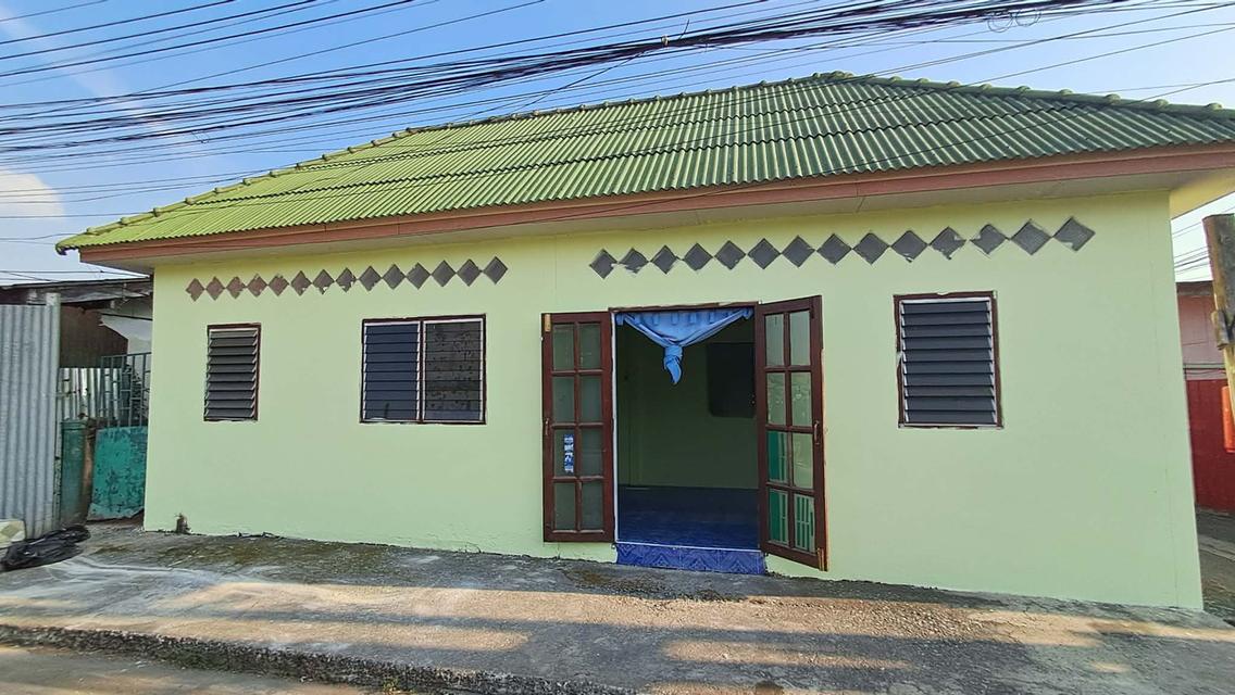 บ้าน 2 หลังบางน้ำเปรี้ยวให้เช่ารายเดือนราคาเพียง 5,000 บาทต่อเดือน 1