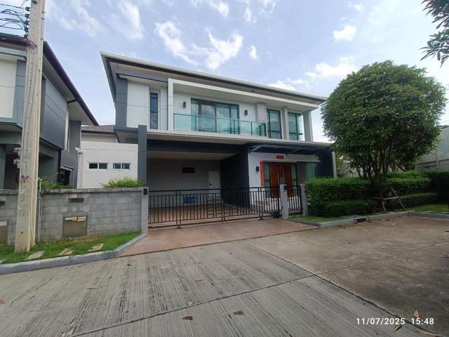 ขายบ้านเดี่ยวหลังใหญ่ โครงการเดอะซิตี้ บางนา กม. 7 ซอยราชวินิจบางแก้ว เนื้อที่ 102 ตารางวา ใกล้ Mega Bangna  1