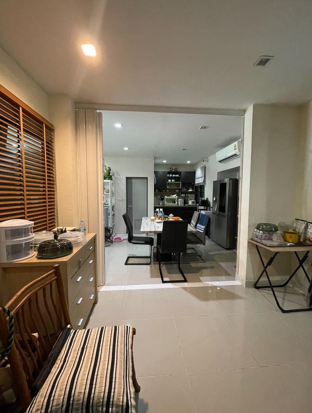 ขายบ้านแฝด 3 ชั้น ลาดพร้าว 71 - โชคชัย 4 - สตรีวิทยา 2 ใกล้ Central Eastville 5