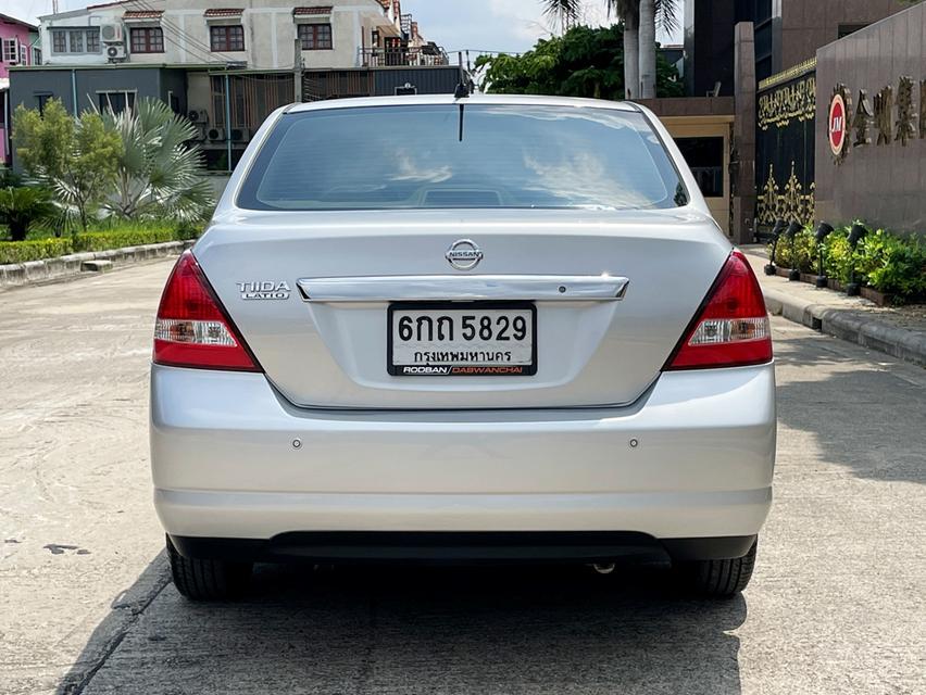 NISSAN TIIDA 1.6 M LATIO (MNC) ปี 2010 AUTO สภาพนางฟ้า 4