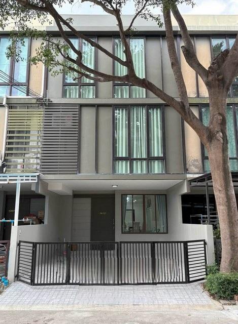 PP402 ขายทาวน์โฮม 3 ชั้น โครงการ อารียา ทูบี เกษตร-นวมินทร์  AREEYA TOBE KASET-NAWAMINTR ถนนลาดปลาเค้า ใกล้วัดลาดปลาเค้า 
