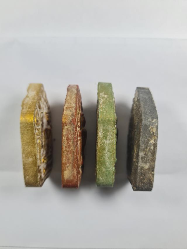 หลวงปู่ทิม หลังตะกรุด ยกชุด 3