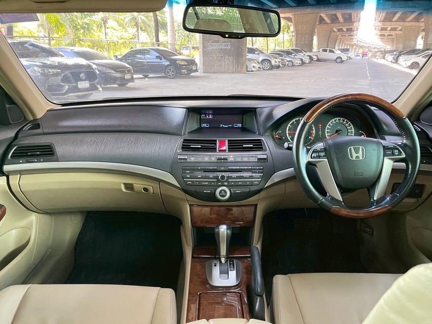 รหัสรถ WMT53 Accord 2.4JP CBU ปี 2012 ไมล์ 203,727 km 5