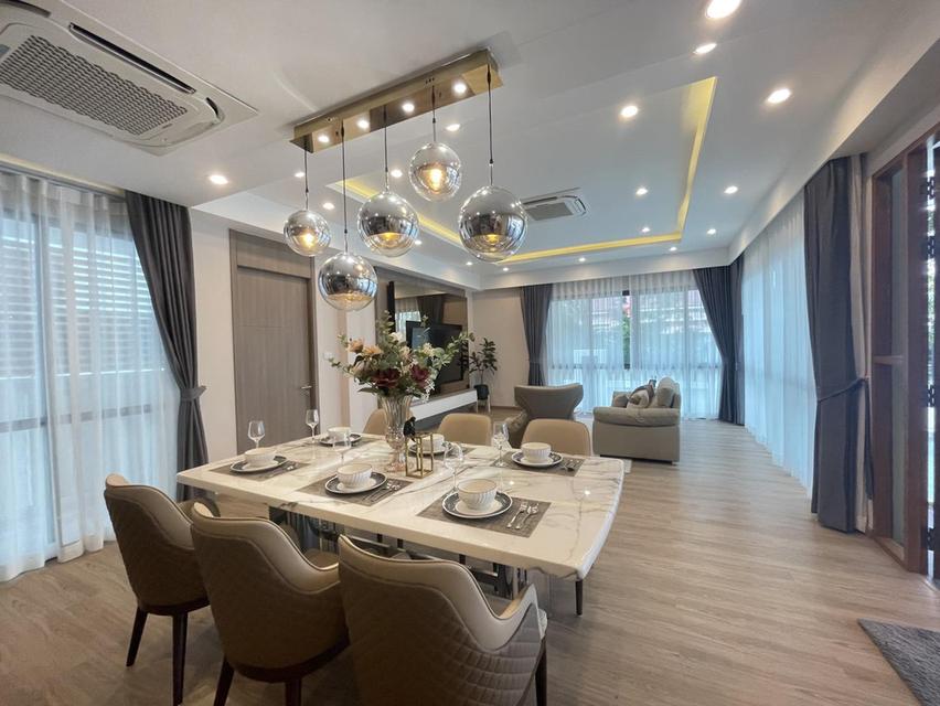 ขายบ้านพูลวิลล่าพัทยาสร้างใหม่2ชั้นพร้อมอยู่ 4 ห้องนอน 5 ห้องน้ำ ซอยชัยฤกษ์1 ใกล้ทะเลจอมเทียนเพียง 1.5 กม. มีเพียง3หลังเท่านั้น 14