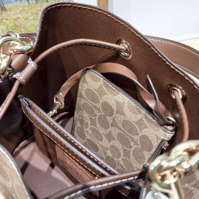 กระเป๋า COACH CBH07 ROWAN BUCKET IN SIGNATURE CANVAS BAG 7