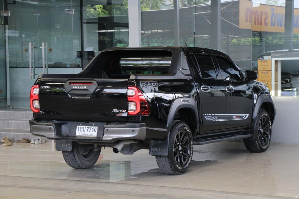 Toyota Revo 2.4 Rocco  3