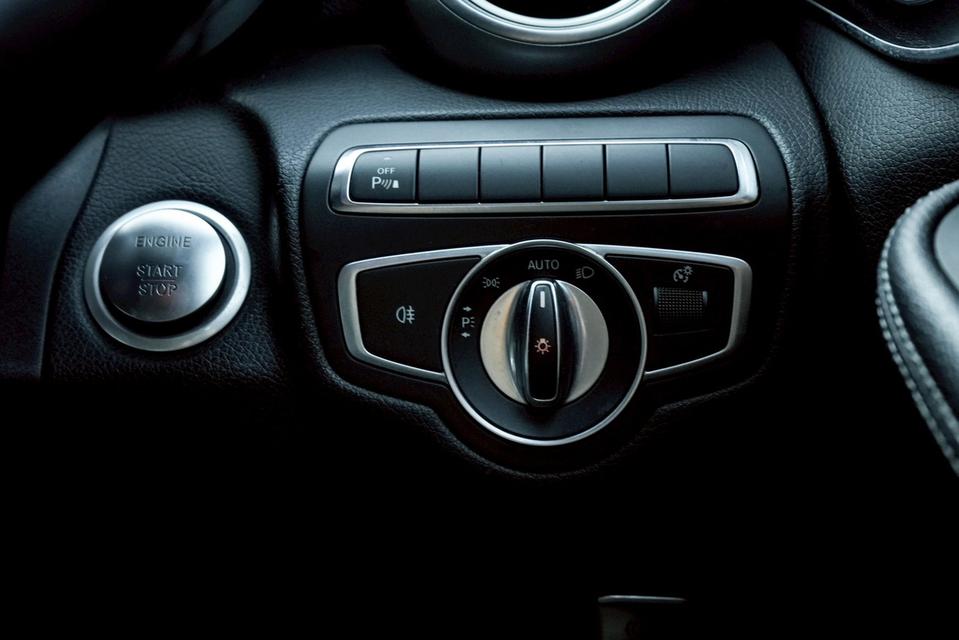 Mercedes-Benz C350e Avantgarde W205 AT 2018 รูปที่ 16