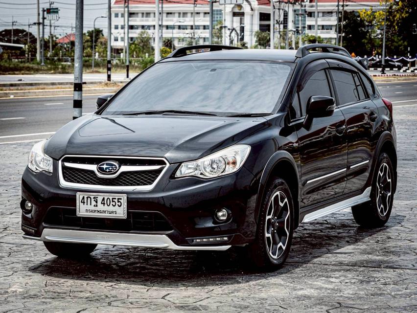 Subaru Xv 2.0i AWD สีดำ ปี 2015 มือเดียวป้ายแดง