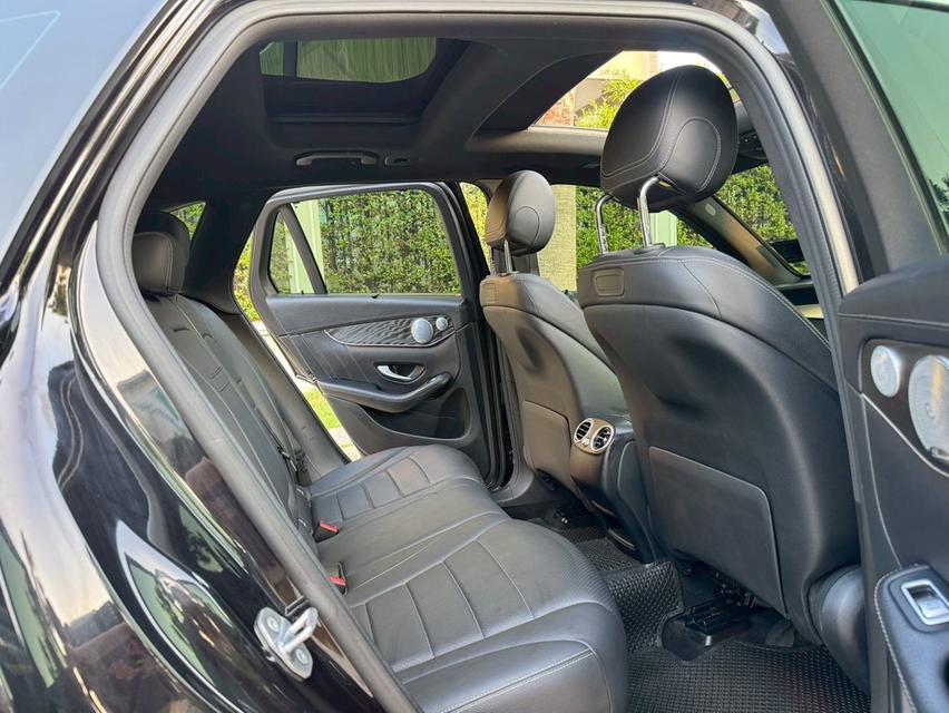 รหัสรถ AVA3424 🏆 Benz GLC250d AMG Dynamic 4matic ปี 2020 Top สุด Facelift ดีเซลล้วน รูปที่ 12