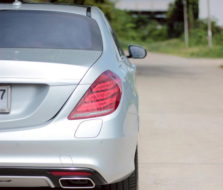 BENZ S500e W222 Sedan 4dr e AMG Premium G-Tronic Plus 7sp RWD 3.OTTi (PHEV) Y16