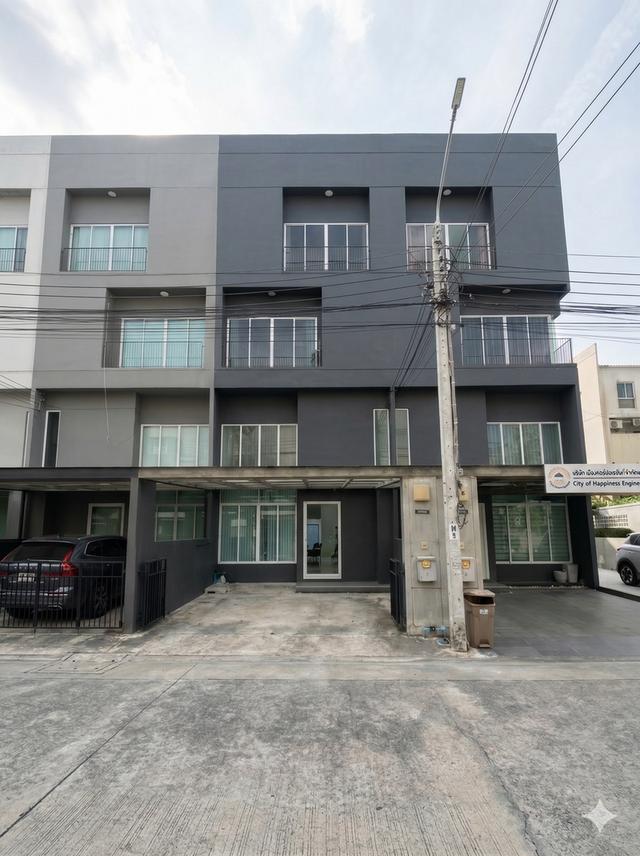 ขายทาวน์โฮม ม.พาทิโอ แจ้งวัฒนะ-เมืองทอง 1