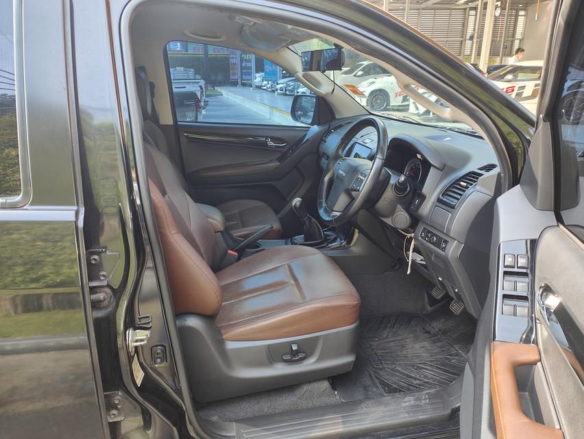 Isuzu D-Max 3.0 Z Prestige D-Cab MT รูปที่ 8