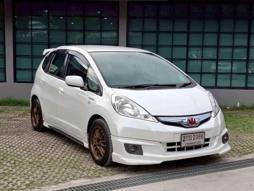 รหัสรถ KN2366 HONDA JAZZ 1.3 HYBRID ปี 2013 7