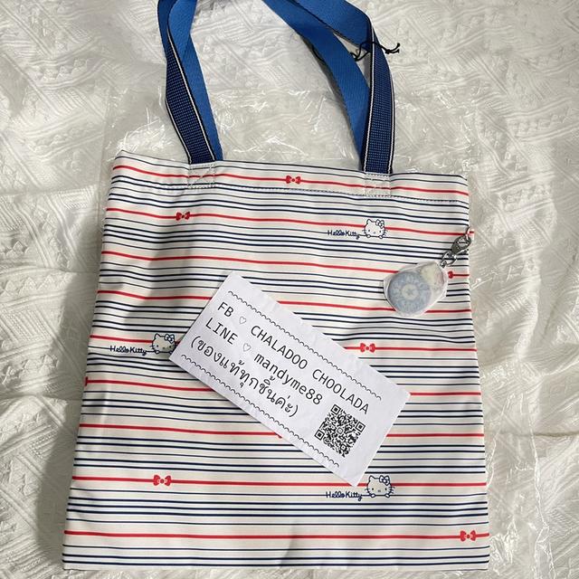 (พร้อมส่ง/ของแท้ค่ะ💯🐒) กระเป๋า Kipling SIMPLE TOTE Hello Kitty Str รูปที่ 4